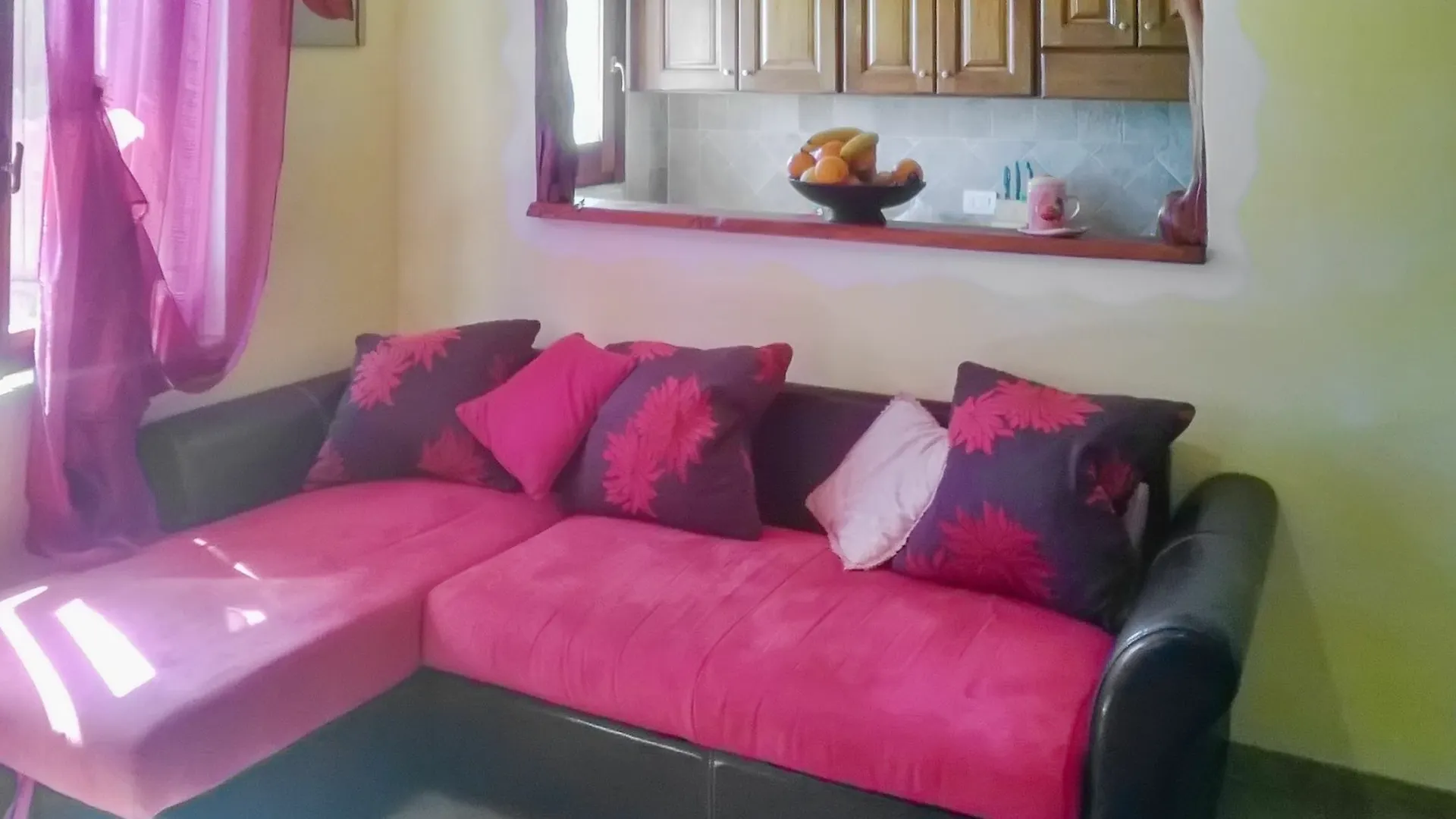 Independent Apartment Near Olbia, Sardinia, W/ Air Con, Terrace & Sea